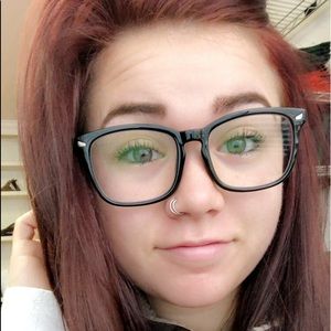 Meet your Posher, Karalynn